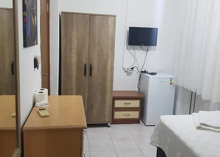 Fethiye Apart Otel 公寓式酒店 费特希耶