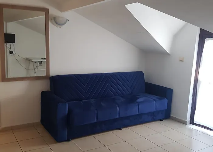 Fethiye Apart Otel 3* 费特希耶